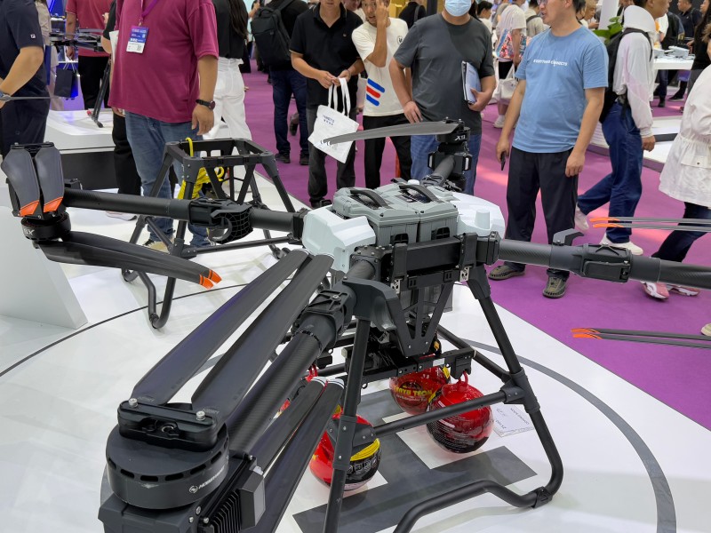 植保無(wú)人機(jī)電池